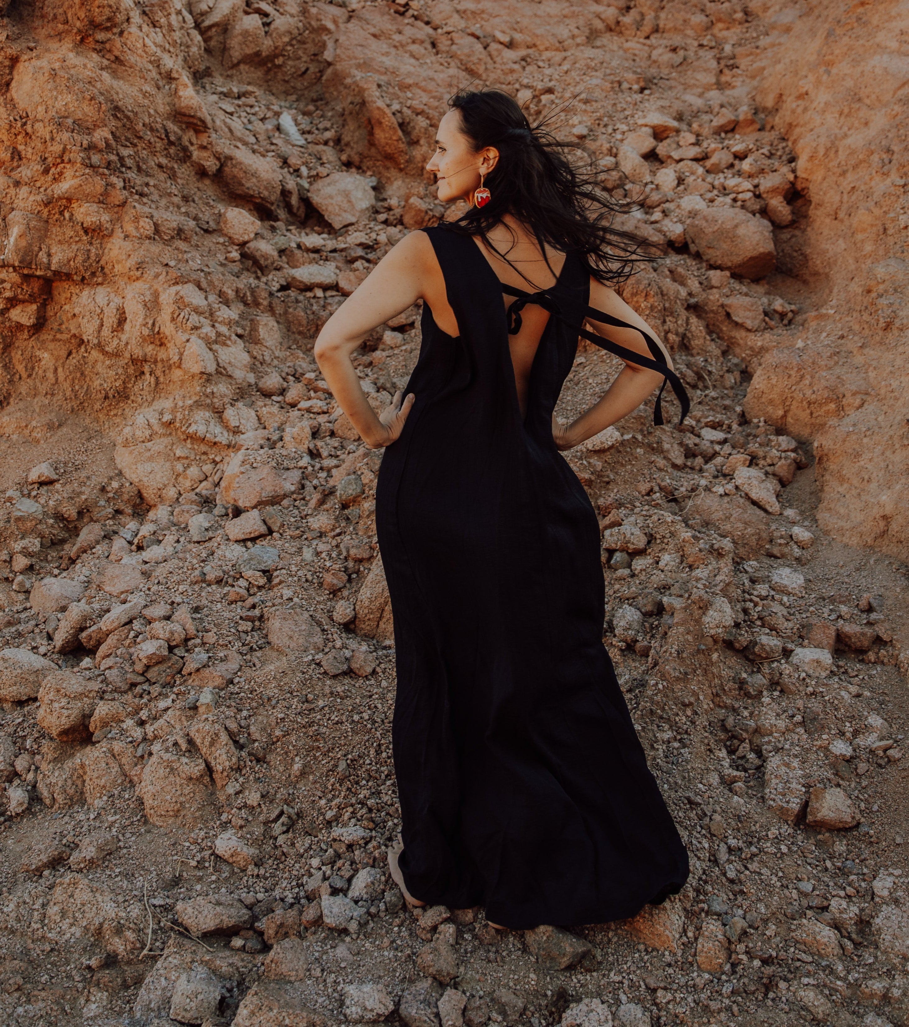 The Breathable Dress Black